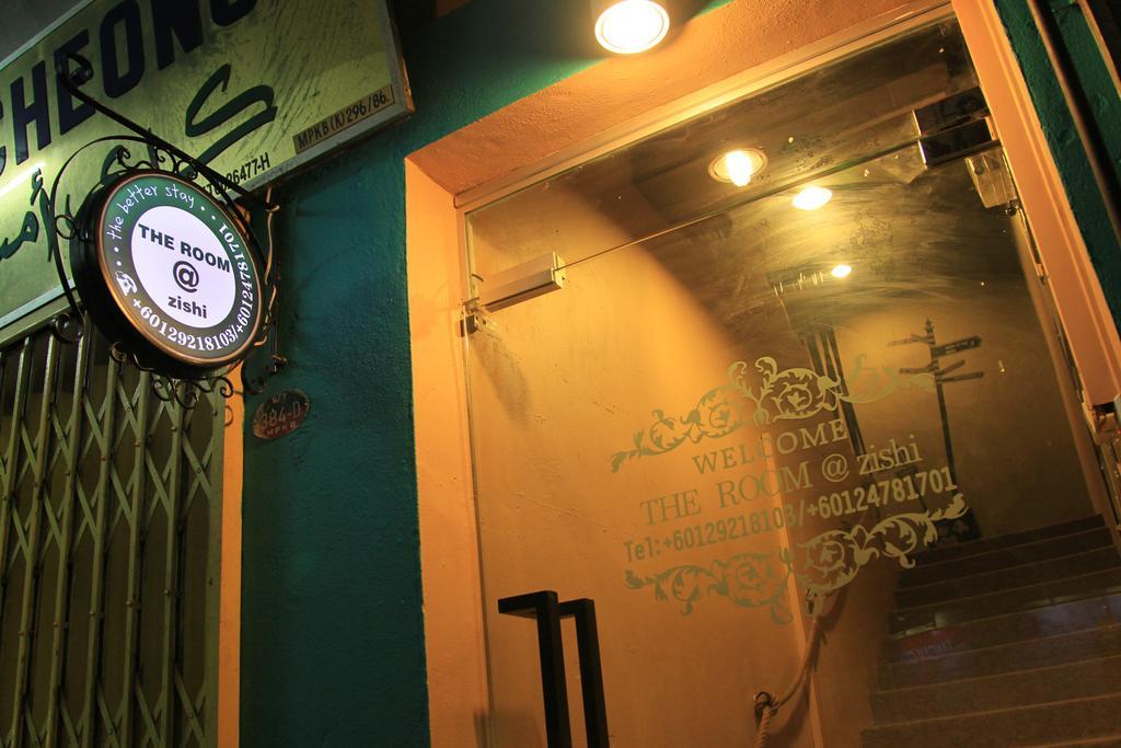 The Room @ Zishi Kota Bharu Bagian luar foto